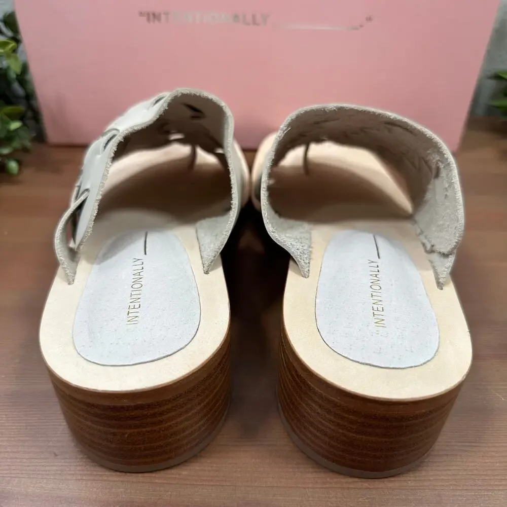INTENTIONALLY BLANK Women's Kelly Woven Leather Sandals Cream Size 8